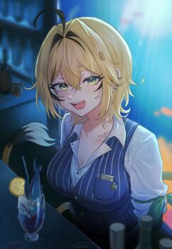  1girl ahoge armband bartender black_hair blonde_hair blue_overalls breasts cocktail_glass commentary cup dooby drinking_glass ear_piercing food fruit green_eyes hair_intakes happy_(yppah1060) highres indie_virtual_youtuber jerboa_tail lemon lemon_slice multicolored_hair open_mouth overalls pen piercing pinstripe_overalls shark shirt short_hair smile solo star_(symbol) streaked_hair tail untranslatable_commentary virtual_youtuber white_shirt 