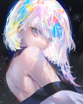  1girl bare_shoulders commentary cyberpunk:_edgerunners cyberpunk_(series) english_commentary eyeliner highres jacket looking_at_viewer lucy_(cyberpunk) makeup moon multicolored_eyes multicolored_hair red_eyeliner red_lips short_hair solo star_(sky) usagi_aya_(artist) 