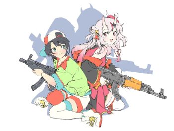  2girls :d ak-47 aqua_eyes assault_rifle back-to-back baseball_cap bell black_hair closed_mouth commentary_request dot_nose drop_shadow eye_contact green_shirt gun hair_bell hair_bun hair_ornament hat highres holding holding_gun holding_weapon hololive horns japanese_clothes kalashnikov_rifle kimono light_blush long_hair looking_at_another looking_back marugayotsu mask mask_on_head multicolored_hair multiple_girls nakiri_ayame nakiri_ayame_(1st_costume) on_one_knee oni oni_mask oozora_subaru oozora_subaru_(1st_costume) open_mouth pink_eyes pink_hair rifle shirt short_hair short_sleeves shorts simple_background sitting skin-covered_horns smile streaked_hair virtual_youtuber wariza weapon 