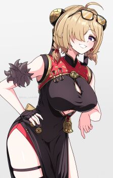  1girl absurdres ahoge black_dress black_gloves blonde_hair blush breasts china_dress chinese_clothes clothing_cutout commentary_request covered_navel cowboy_shot dress eyewear_on_head fingerless_gloves gloves grey_background grin hair_over_one_eye hand_on_own_hip highres kaiju_ryoku large_breasts looking_at_viewer pelvic_curtain purple_eyes simple_background single_fingerless_glove skindentation smile solo sunglasses sweety_(zenless_zone_zero) thigh_strap tinted_eyewear underboob_cutout yellow-tinted_eyewear zenless_zone_zero 