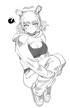  ? breasts cleavage commentary_request cropped_hoodie double_bun electricity full_body genderswap genderswap_(mtf) greyscale hair_bun highres hood hood_down hoodie jujutsu_kaisen kashimo_hajime kimdoki korean_commentary large_breasts monochrome shoes short_hair simple_background sneakers spoken_question_mark sports_bra white_background 