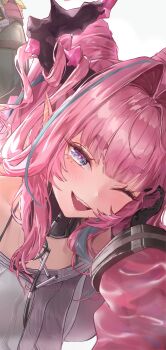  1girl :d absurdres arknights arknights:_endfield arm_rest black_choker blue_eyes blue_streaks blush bright_pupils choker commentary dragon_girl dragon_horns dragon_tail hair_intakes head_rest highres horns multicolored_eyes multicolored_hair nekoplanetouo one_eye_closed open_mouth pink_hair pointy_ears simple_background smile star-shaped_pupils star_(symbol) streaked_hair symbol-shaped_pupils tail teeth thick_eyebrows two-tone_eyes untranslatable_commentary upper_body upper_teeth_only white_background yvonne_(arknights) 