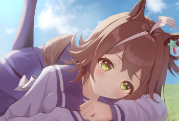  1girl absurdres ahoge animal_ears blue_sky blush bow bowtie breasts brown_hair closed_mouth cloud commentary_request green_eyes hair_between_eyes hair_ornament hanba_agu highres horse_ears horse_girl horse_tail looking_at_viewer lying medium_hair on_stomach outdoors pleated_skirt purple_eyes purple_sailor_collar purple_serafuku purple_shirt purple_skirt purple_thighhighs rhein_kraft_(umamusume) sailor_collar sailor_shirt school_uniform serafuku shirt skirt sky smile solo tail thighhighs tracen_school_uniform umamusume white_bow white_bowtie 