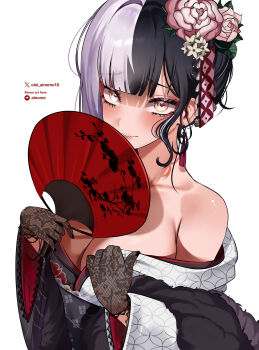  1girl absurdres bare_shoulders black_gloves black_hair black_kimono black_shawl breasts closed_mouth commentary english_commentary floral_print floral_print_kimono flower fur_shawl gloves grey_hair hair_flower hair_ornament hand_fan highres holding holding_fan hololive hololive_english japanese_clothes kimono lace lace-trimmed_kimono lace_gloves lace_trim large_breasts looking_at_viewer multicolored_hair off_shoulder official_alternate_costume official_alternate_hairstyle oioi_ainomo paid_reward_available print_kimono shawl shiori_novella shiori_novella_(new_year) short_hair simple_background solo split-color_hair two-tone_hair two-tone_kimono upper_body virtual_youtuber white_background white_kimono wide_sleeves yellow_eyes 
