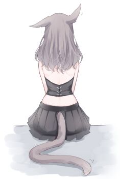  1girl absurdres animal_ears backless_outfit backless_shirt black_shirt black_skirt cat_ears cat_girl cat_tail clothing_cutout commentary crop_top facing_away final_fantasy final_fantasy_xiv from_behind grey_hair highres medium_hair miqo'te pleated_skirt sana_(sanamaru_0w0) shirt simple_background sitting skirt solo tail tail_through_clothes warrior_of_light_(ff14) white_background 