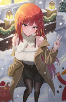  1girl absurdres akane_lize black_pantyhose black_skirt bra_strap breasts brown_coat cleavage coat commentary creature ddanzi feet_out_of_frame foreshortening grey_eyes grin hair_ornament hairclip hand_up highres lantern large_breasts long_hair long_sleeves looking_at_viewer miniskirt multicolored_hair night off-shoulder_sweater off_shoulder outdoors pantyhose parted_bangs pencil_skirt pienna_(akane_lize) red_hair ribbed_sweater scarf skirt smile snowing snowman solo standing stellive straight_hair streaked_hair sweater symbol-only_commentary trench_coat very_long_hair virtual_youtuber white_scarf white_sweater winter 