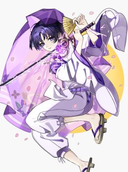  1boy absurdres aomiya_souju blunt_ends bow bright_pupils brown_sandals clothing_cutout curled_fingers eyeliner eyeshadow falling_petals feathers fighting_stance fingernails floral_print_veil folding_fan full_body genshin_impact geta hand_fan hands_up highres hip_vent holding holding_fan holding_sword holding_weapon japanese_clothes kariginu katana layered_sleeves looking_at_viewer makeup male_focus mitsudomoe_(shape) open_mouth ox_guard pants petals pink_petals pink_veil pom_pom_(clothes) purple_bow purple_electricity purple_eyes purple_hair purple_sash purple_sleeves purple_veil red_eyeliner red_eyeshadow sandals sash scaramouche_(genshin_impact) scaramouche_(kabukimono)_(genshin_impact) see-through_clothes see-through_veil shoulder_cutout solo string sword tasuki three-quarter_sleeves toenails tomoe_(symbol) two-sided_veil veil weapon white_background white_mouth white_pants white_pupils white_sleeves wide_sleeves yellow_feathers 