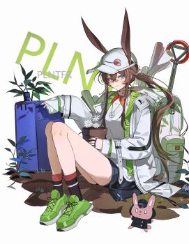  1girl absurdres amiya_(arknights) amiya_(seedsower)_(arknights) animal_ears arknights backpack bag baseball_cap black_shorts black_socks blue_eyes brown_hair commentary cooking daisy_(flower) dirt ears_through_headwear flower flower_pot full_body green_shoes hat highres holding holding_flower_pot jewelry knees_up long_sleeves necklace official_alternate_costume ponytail poxiao_buff rabbit_ears rhodes_island_logo_(arknights) shirt shoes shorts sidelocks simple_background sitting sleeves_past_fingers sleeves_past_wrists smile socks solo white_background white_hat white_shirt 