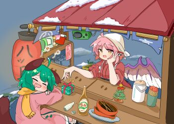 2girls :d =_= ahoge animal_ears bird bottle bowl box brown_eyes brown_hair brown_kimono choko_(cup) chopsticks christmas_tree cup dog_ears dog_tail drooling fang food_stand gift gift_box green_hair hand_on_own_cheek hand_on_own_face highres japanese_clothes kasodani_kyouko kimono lantern long_sleeves mouth_drool multiple_girls mystia_lorelei ofuda okamisty open_mouth orange_shirt paper_lantern pink_hair shirt short_hair sleeves_rolled_up smile snow speaker squeans tail tatutaniyuuto tokkuri touhou wings yatai 