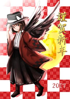  1girl 2017 adjusting_clothes adjusting_headwear black_hat black_skirt black_wings blush boots bow brown_boots brown_eyes brown_hair checkered_haori closed_mouth commentary_request feathered_wings feathers hair_bow haori happy_new_year hat hat_bow holding holding_feather japanese_clothes long_sleeves medium_hair minus_(sr_mineka) new_year red_haori ribbon-trimmed_skirt ribbon_trim shirt shirt_tucked_in skirt smile solo standing touhou translation_request usami_renko white_shirt wide_sleeves wings 