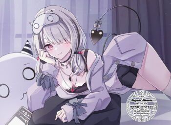  1girl arm_support asumi_sena black_hair black_shorts bow breasts cleavage closed_mouth commentary curtains english_commentary grey_hair hair_bow hair_over_one_eye indoors kujyou_miyako long_sleeves looking_at_viewer lying multicolored_hair pink_bow pink_eyes shorts single_thighhigh smile solo streaked_hair tail thighhighs virtual_youtuber vspo! white_thighhighs 