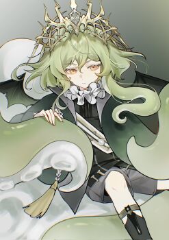  1boy black_shirt chinese_commentary closed_mouth coat commentary_request demon_wings green_coat green_hair grey_shorts hair_between_eyes highres male_focus morimens neck_ruff orange_eyes shirt shorts sitting solo suction_cups tentacle_hair tentacles tiara translation_request tujiang6 tulu_(morimens) wings 