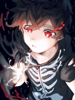 1boy black_background black_hair gloves highres hood hooded_jacket jacket jewelry kemono_jihen kusaka_kabane male_focus necklace parted_lips red_eyes rinne_(d93ggrs) short_hair skeleton_print solo upper_body