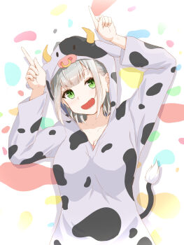  1girl absurdres alternate_costume commentary_request cow_hood cow_tail fake_tail green_eyes grey_hair highres hololive hood hood_up hoodie looking_at_viewer medium_hair open_mouth shirogane_noel smile solo tail u_da_desu virtual_youtuber white_background white_hoodie 