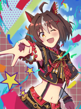  1girl :d absurdres ahoge animal_ear_piercing animal_ears bare_shoulders black_bow black_vest bow breasts brown_eyes brown_hair commentary_request confetti cowboy_shot crop_top cropped_vest ear_ornament earclip frilled_wristband gran_alegria_(smile_my_way!)_(umamusume) gran_alegria_(umamusume) groin hair_between_eyes hair_ornament highres horse_ears horse_girl horse_tail index_finger_raised kasuokasuto light_blush looking_at_viewer medium_hair midriff multicolored_hair navel official_style open_mouth red_shirt shirt sidelocks sleeveless sleeveless_shirt small_breasts smile solo standing star_(symbol) streaked_hair suspenders tail umamusume v vest white_hair x_hair_ornament 
