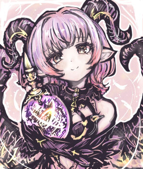  1girl bare_shoulders berceau_(granblue_fantasy) commentary_request demon_horns dot_nose draph gradient_hair granblue_fantasy highres holding horns looking_at_viewer multicolored_hair pink_hair pointy_ears smile tsukihi_shida 