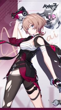  1girl black_pantyhose black_vest blue_eyes breasts brown_hair chest_sarashi commentary copyright_logo dual_wielding english_commentary highres holding holding_weapon honkai_(series) honkai_impact_3rd lantern_(honkai_impact) logo lollipop_in_mouth medium_breasts official_art pantyhose sarashi short_hair single_leg_pantyhose solo torn_clothes torn_pantyhose two-tone_background vest weapon 