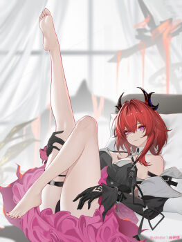 1girl arknights arknights:_endfield bare_shoulders barefoot black_dress black_gloves black_horns commentary_request demon_horns dress feet gloves hair_between_eyes hair_intakes highres horns laevatain_(arknights) leg_up looking_at_viewer lying on_back purple_eyes red_hair short_hair soles solo surtr_(arknights) thigh_strap toes yunkaiming  rating:Sensitive score:10 user:danbooru