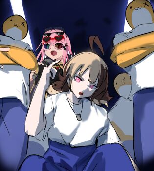  2girls 3others absurdres ahoge blonde_hair blue_pants brown_hair cosplay daaku_(koizumi_arata) eminem eminem_(cosplay) eyewear_on_head gigi_murin glasses grem_(gigi_murin) heart heart-shaped_eyewear highres holding holding_microphone hololive hololive_english jewelry long_hair microphone mori_calliope multicolored_hair multiple_girls multiple_others musical_note necklace open_mouth pants pink_eyes pink_hair shirt shirt_tucked_in sunglasses two-tone_hair virtual_youtuber white_shirt 