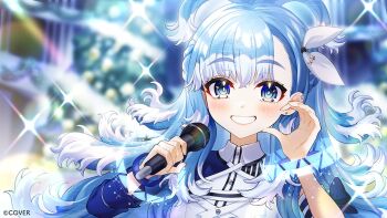  1girl blue_eyes blue_hair blush commentary_request hololive hololive_indonesia kobo_kanaeru long_hair looking_at_viewer moa_(21energy12) multicolored_hair open_mouth smile solo two-tone_hair virtual_youtuber white_hair 