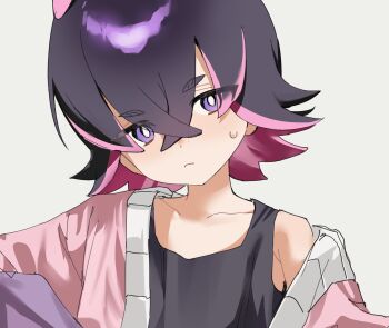  1girl bright_pupils cardigan closed_mouth collarbone commentary_request crossed_bangs dot_(pokemon) grey_background hair_between_eyes head_tilt highres korean_commentary looking_at_viewer multicolored_hair nintendo open_cardigan open_clothes pink_cardigan pokemon pokemon_(anime) pokemon_horizons pokesudal purple_eyes shirt single_off_shoulder solo sweatdrop two-tone_hair upper_body white_pupils 