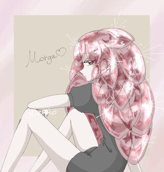  1other androgynous arm_on_knee brown_background character_name closed_mouth commentary_request crystal_hair dot_mouth gem_uniform_(houseki_no_kuni) heart highres houseki_no_kuni izuko_(i_izko555) knees_up long_hair morganite_(houseki_no_kuni) other_focus pink_background pink_eyes pink_hair pixiv_username profile puffy_short_sleeves puffy_sleeves short_sleeves shorts sideways_glance sitting solo sparkle two-tone_background 