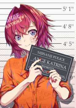  1girl absurdres alternate_costume ange_katrina artistic_error character_name closed_mouth commentary_request copyright_name crossed_bangs drop_shadow english_text facial_mark hair_between_eyes hair_intakes hair_ornament halftone halftone_background hands_up head_tilt height_mark highres holding holding_sign iridescent_hair jumpsuit looking_at_viewer medium_hair mugshot nail_polish nijisanji number_on_cheek orange_jumpsuit prison_clothes purple_eyes red_hair red_nails sai_leoria sign sleeves_rolled_up smile solo triangle triangle_facial_mark triangle_hair_ornament upper_body virtual_youtuber watermark 