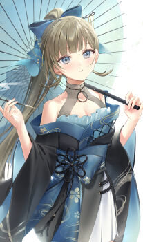  1girl absurdres bare_shoulders blue_eyes blush bow breasts brown_hair cleavage hair_bow hanabusa_lisa hanabusa_lisa_(2nd_costume) highres holding holding_umbrella japanese_clothes kimono looking_at_viewer oil-paper_umbrella ponytail shiao solo umbrella virtual_youtuber vspo! white_background  rating:Sensitive score:0 user:dbdbqpqp