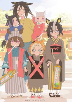 6+girls absurdres aged_down alternate_hair_length alternate_hairstyle animal_ears beanie bib black_hair blonde_streaks blue_eyes blunt_bangs blurry blurry_background breasts chanchanko_(clothes) colored_inner_hair commentary_request dream_journey_(racehorse) dream_journey_(umamusume) drooling ear_covers ears_through_headwear feather_hair_ornament feathers fenomeno_(umamusume) gold_ship_(umamusume) grabbing_another&#039;s_hair grey_hair grey_hat grey_kimono grey_skirt hair_between_eyes hair_ornament hakama hakama_skirt hashikurao hat high-waist_skirt highres holding_another&#039;s_hair holding_hands horse_ears horse_girl japanese_clothes kimono multicolored_eyes multicolored_hair multiple_girls nakayama_festa_(umamusume) no_eyewear orange_hair orfevre_(umamusume) outdoors pac-man_eyes parent_and_child purple_eyes purple_hair sandals shichi-go-san shirt single_hair_intake skirt stay_gold_(umamusume) stay_gold_clan_(umamusume) striped_hat torii two-tone_eyes two-tone_hair umamusume white_streaks yellow_eyes yellow_shirt zouri