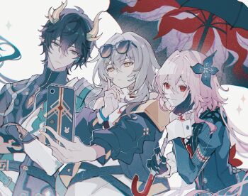 1boy 2girls black_hair bracelet commentary crossed_arms dan_heng_(honkai:_star_rail) dan_heng_(permansor_terrae)_(honkai:_star_rail) dragon_boy dragon_horns dress evernight_(honkai:_star_rail) eyewear_on_head flower gloves green_eyes grey_hair hadanugi_dousa hair_between_eyes hair_flower hair_ornament hairclip hand_on_own_cheek hand_on_own_face highres holding holding_phone holding_umbrella honkai:_star_rail honkai_(series) horns jacket jewelry layered_dress long_hair march_7th_(honkai:_star_rail) multiple_girls off_shoulder official_alternate_costume open_clothes open_jacket open_kimono phone pink_hair pointy_ears red_eyes shirt sleeve_cuffs sparkle stelle_(honkai:_star_rail) stelle_(world_tour_2023)_(honkai:_star_rail) strap symbol-only_commentary trailblazer_(honkai:_star_rail) turtleneck turtleneck_dress umbrella white_shirt yellow_eyes yue_(shemika98425261)