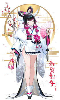 1girl absurdres alternate_costume alternate_hairstyle bag black_hair black_sandals bow-shaped_hair closed_eyes closed_mouth columbina_(genshin_impact) commentary_request facing_viewer full_body genshin_impact hand_fan highres holding holding_bag holding_fan japanese_clothes kimono lalazyt long_hair multicolored_hair obi platform_sandals purple_hair sandals sash short_kimono smile socks solo standing tabi two-tone_hair white_kimono white_socks