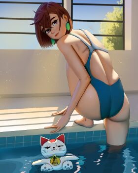 1girl absurdres ass ayase_momo back_cutout blue_one-piece_swimsuit brown_eyes brown_hair clothing_cutout commentary dandadan earrings from_behind highres jewelry josival looking_at_viewer looking_back one-piece_swimsuit pool poolside short_hair sunlight swimsuit turbo_granny_(dandadan) water window