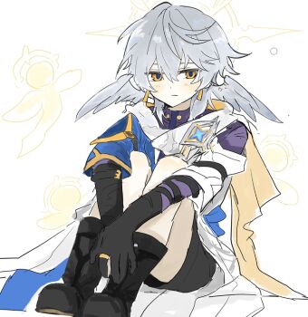 1boy aged_down black_gloves black_shoes black_shorts commentary_request gloves grey_hair head_wings honkai:_star_rail honkai_(series) korean_commentary looking_at_viewer shoes shorts simple_background sitting solo sunday_(honkai:_star_rail) white_background wings yellow_eyes yoursansface