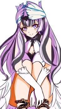1girl bare_legs black_choker black_hair breasts chained_legs choker cleavage feather_dress fire_emblem fire_emblem_engage fuburon_84 grey_hair hair_ornament long_hair looking_at_viewer multicolored_hair nintendo purple_eyes small_breasts smile solo split-color_hair two-tone_hair very_long_hair veyle_(fire_emblem) wavy_hair wing_hair_ornament