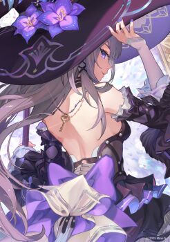 1girl backless_dress backless_outfit bare_back black_hat detached_sleeves dress flower from_behind grey_hair hat hat_flower herta_(honkai:_star_rail) honkai:_star_rail honkai_(series) key long_hair long_sleeves looking_at_viewer looking_back mimi_n purple_eyes purple_flower smile solo the_herta_(honkai:_star_rail) upper_body very_long_hair
