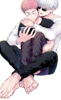 Rule 34 | 2boys, barefoot, black pants, black shirt, blush, cellphone, closed mouth, commentary request, feet, full body, glasses, gojou satoru, hand on another's shoulder, highres, holding, holding phone, hug, hug from behind, invisible chair, itadori yuuji, jujutsu kaisen, knees to chest, knees up, male focus, multicolored hair, multiple boys, nay bb, pants, phone, pink hair, rectangular eyewear, shirt, short hair, simple background, sitting, smartphone, toenails, toes, two-tone hair, undercut, white background, white shirt, yaoi