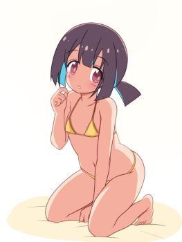 1girl bare_arms bare_legs bare_shoulders barefoot between_legs bikini blue_hair brown_eyes brown_hair colored_inner_hair commentary double-parted_bangs flat_chest full_body hand_between_legs highres hozuki_momiji kneeling looking_at_viewer multicolored_hair navel onii-chan_wa_oshimai! open_mouth ponytail short_hair short_ponytail simple_background solo swimsuit two-tone_hair unkimo white_background yellow_bikini