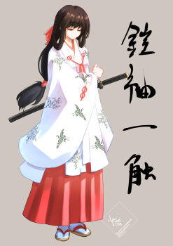 1girl animal_print bird_print black_hair closed_eyes commentary_request full_body grey_background highres japanese_clothes katana kimono kohei_painter long_hair miko original print_kimono red_skirt sandals sheath sheathed simple_background skirt socks solo sword tabi translation_request weapon white_kimono white_socks zouri
