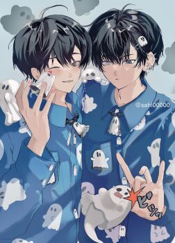 2boys black_eyes black_hair blue_shirt brothers collared_shirt commentary_request ghost ghost_print grey_eyes hair_between_eyes heterochromia highres long_sleeves looking_down male_focus multiple_boys one_eye_closed original parted_lips print_shirt sahi00000 shirt short_hair siblings smile translation_request twins