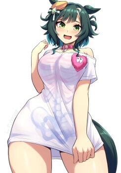 1girl animal_ears blush breasts choker collar commentary_request cosplay cowboy_shot green_eyes green_hair hat_over_one_ear heart heart_choker heart_on_chest highres horse_ears horse_girl horse_tail hoshiki_seena jewelry kiseki_(umamusume) large_breasts no_pants open_mouth oversized_clothes oversized_shirt pataneet pink_choker pink_collar shirt short_hair sidelocks simple_background skeleton_print solo t-shirt tail thighs umamusume voice_actor_connection white_background yumemi_riamu yumemi_riamu_(cosplay)