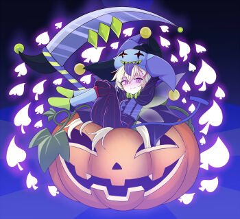 1girl :3 alternate_costume blonde_hair closed_mouth clownpiece club_(shape) cosplay deltarune green_shoes hair_ornament hat highres jack-o&#039;-lantern jevil jevil_(cosplay) large_variant_set legs_up looking_at_viewer pants purple_eyes scythe shoes sitting smile solo striped_clothes striped_pants touhou utdr_(toby_fox) variant_set x_hair_ornament yassy