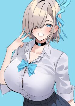 1girl asuna_(blue_archive) asuna_(school_uniform)_(blue_archive) asymmetrical_bangs blonde_hair blue_archive blue_background blue_eyes blue_halo blush bow bowtie breasts choker hair_over_one_eye hair_ribbon halo highres large_breasts looking_at_viewer nakano_kura official_alternate_costume pleated_skirt ribbon school_uniform scrunchie shirt short_hair skirt sleeves_rolled_up smile solo upper_body white_shirt
