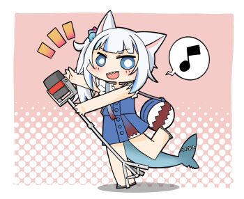 1girl and_takashi animal_ears bag blue_dress blue_eyes blue_hair blunt_bangs blush cat_ears chibi chibi_only dress eighth_note fins fish_tail gawr_gura gawr_gura_(casual) halftone halftone_background highres holding holding_microphone_stand hololive hololive_english leg_up looking_at_viewer microphone_stand multicolored_hair musical_note notice_lines official_alternate_costume open_mouth shark_girl shark_tail sharp_teeth shirt shoulder_bag sleeveless solo spoken_musical_note standing standing_on_one_leg streaked_hair tail teeth upper_teeth_only virtual_youtuber white_hair white_shirt