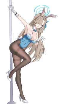 1girl absurdres animal_ear_hairband animal_ears ass asuna_(blue_archive) asuna_(bunny)_(blue_archive) blue_archive blue_bow blue_bowtie blue_eyes blue_halo blue_leotard bow bowtie breasts brown_hair cleavage commentary_request covered_navel detached_collar fake_animal_ears hair_over_one_eye hairband halo highleg highleg_leotard highres large_breasts leotard long_hair mili_mli mole mole_on_breast official_alternate_costume pantyhose playboy_bunny pole pole_dancing rabbit_ears rabbit_tail simple_background smile socks solo strapless strapless_leotard stripper_pole tail thighband_pantyhose traditional_bowtie v white_background white_socks