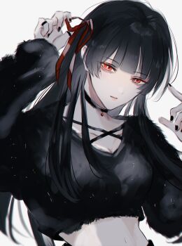 1girl alternate_costume arm_up black_hair black_nails blunt_bangs breasts chisa_(wuthering_waves) cleavage closed_mouth commentary_request grey_background hair_ribbon highres long_hair looking_at_viewer medium_breasts mole mole_under_eye nail_polish navel red_eyes red_ribbon ribbon simple_background solo stomach wu_yuuri wuthering_waves