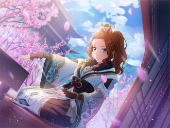 Rule 34 | 1girl, architecture, blue eyes, board game, brown hair, cherry blossoms, chinese clothes, closed mouth, cosplay, dutch angle, east asian architecture, forehead, from below, game cg, guan yu, guan yu (cosplay), hat, honami hisame, long sleeves, official art, ponytail, romance of the three kingdoms, seiza, shoujo kageki revue starlight, shoujo kageki revue starlight -re live-, sidelocks, sitting, smile, solo, tatami, upper body, wavy hair, white hat, wide sleeves