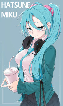 1girl absurdres aqua_cardigan aqua_eyes aqua_hair aqua_nails aqua_necktie between_breasts black_skirt blush breasts cardigan character_name choppy_bangs closed_mouth collared_shirt commentary cowboy_shot cup disposable_cup drinking_straw grey_background hair_between_eyes hair_ornament hair_scrunchie hatsune_miku headphones headphones_around_neck highres holding holding_cup index_fingers_together linpa93 long_bangs long_hair long_sleeves loose_necktie medium_breasts nail_polish necktie necktie_between_breasts open_cardigan open_clothes pink_scrunchie pleated_skirt raised_inner_eyebrows scrunchie shirt skirt smile solo standing symbol-only_commentary twintails very_long_hair vocaloid white_shirt wing_collar