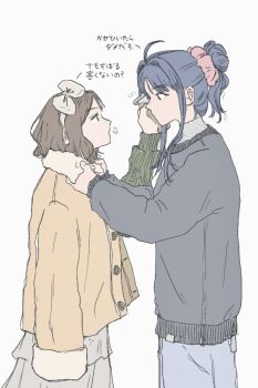 2girls ahoge awa_subaru black_hair black_sweater bow brown_jacket commentary ebizuka_tomo folded_ponytail girls_band_cry green_sweater grey_hair hair_bow hashtag-only_commentary highres jacket jacket_on_shoulders long_sleeves mebkongseolgi multiple_girls short_hair short_hair_with_long_locks sidelocks simple_background sweater translation_request white_background white_bow