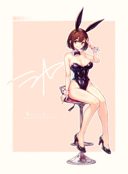1girl absurdres animal_ear_hairband animal_ears bare_legs black_bow black_bowtie black_leotard black_shoes bow bowtie breasts brown_eyes brown_hair cleavage detached_collar fake_animal_ears full_body gogatsu_no_renkyuu hairband high_heels highleg highleg_leotard highres large_breasts leotard original pink_background playboy_bunny rabbit_ears salute shoes short_hair solo stool strapless strapless_leotard wrist_cuffs