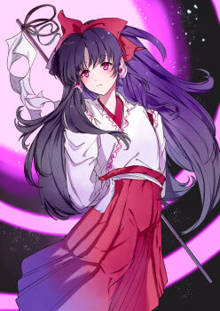 Rule 34 | 1girl, black hair, closed mouth, commentary request, gohei, hakama, hakurei reimu, hakurei reimu (pc-98), highres, japanese clothes, kimono, kosode, long hair, looking to the side, miko, pink eyes, red hakama, solo, touhou, touhou (pc-98), white kimono, yoni.